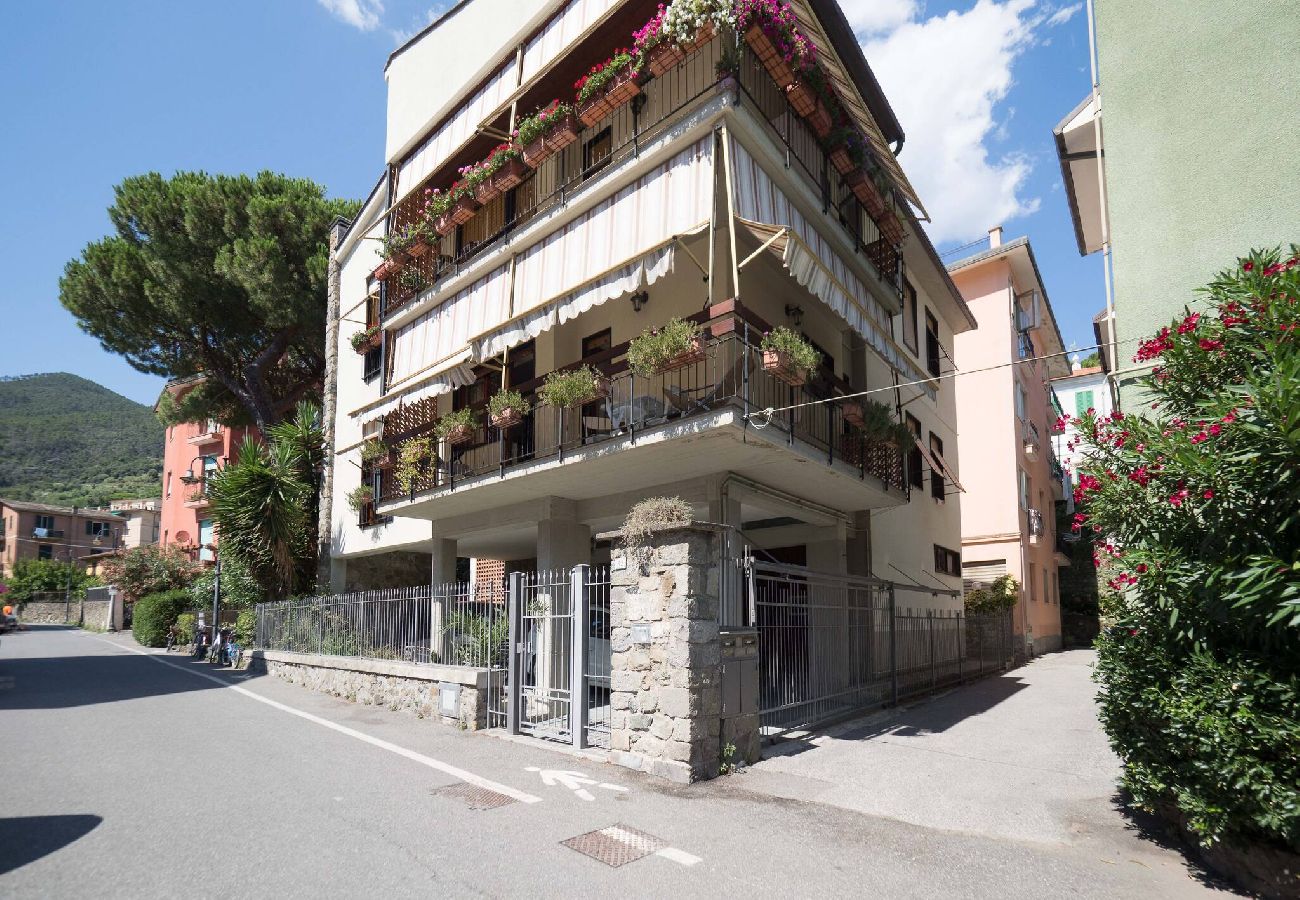 Apartamento em Monterosso al Mare - Il Giardino di Ada Ground Floor Studio with AC