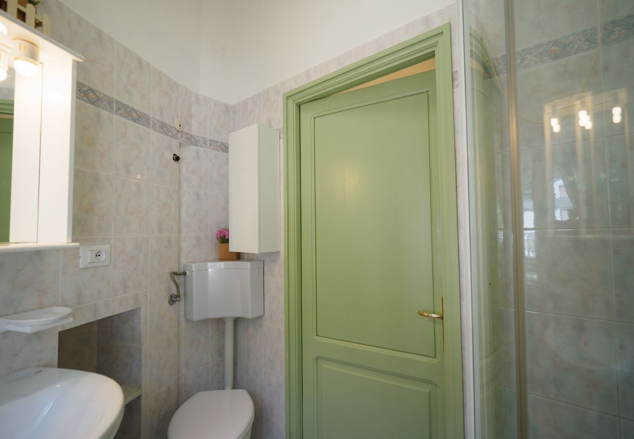 Apartamento em Vernazza - La Casa del Pastenello Family Apartment with AC